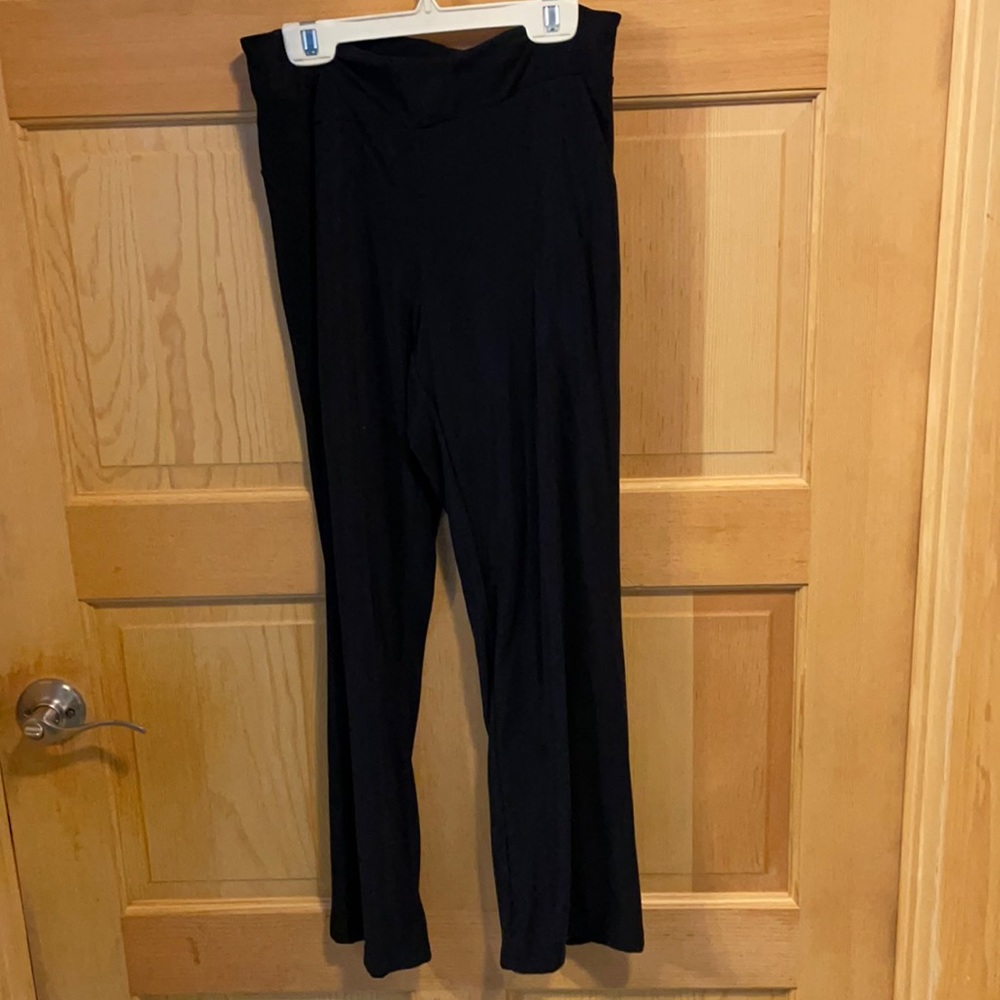 THS black leggings size Small